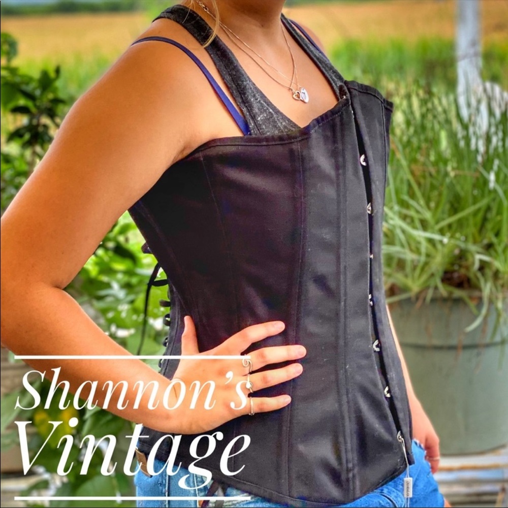 Charmian NWT large Corset A26